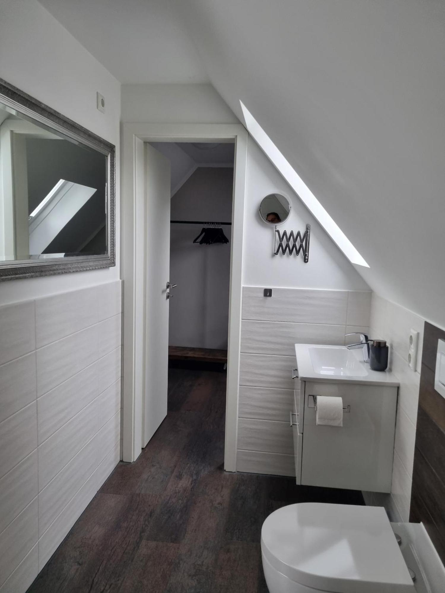 likehome Suite Buchholz in der Nordheide Zimmer foto